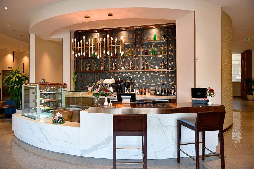 Clarion Hotel Jeddah Airport Dalaman gambar